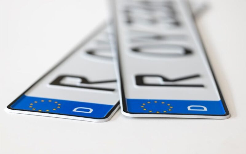 Comment réimmatriculer votre voiture en Andorre ?