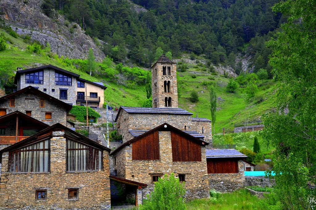 Setup-Andorra-Architecture-traditionnelle-andorrane-UNE-(2)