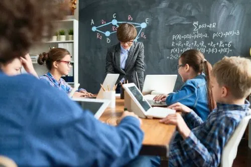 Quel Salaire pour Vivre en Andorre éducation